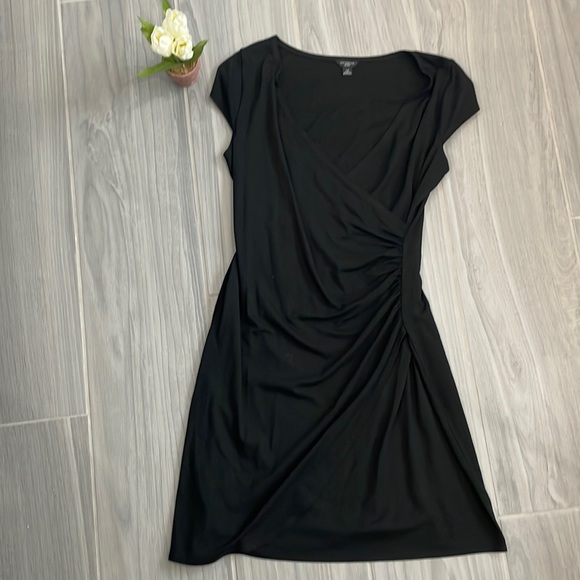 Ann Taylor Dresses & Skirts - Ann Taylor Black Dress